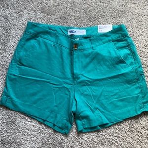 Brand New Old Navy Everyday Mid-rise shorts